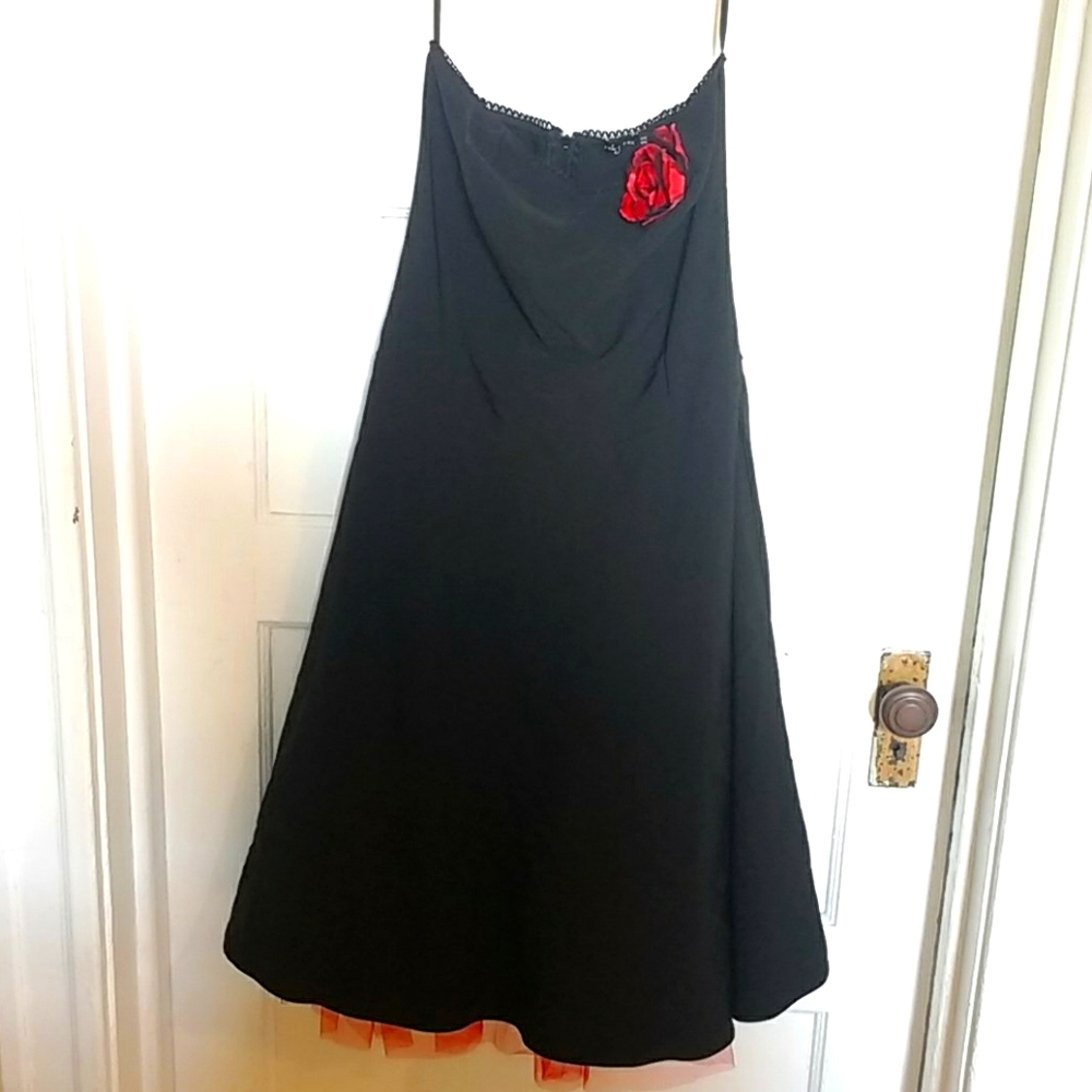 Ruby Rox Semi-Formal/cocktail strapless dress